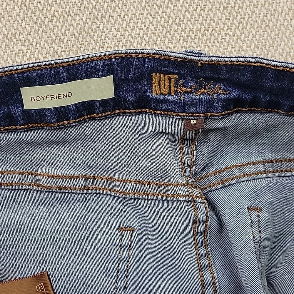 Kut from the Kloth Boyfriend Straight Leg Denim Jeans, Womens‎ Size 8,